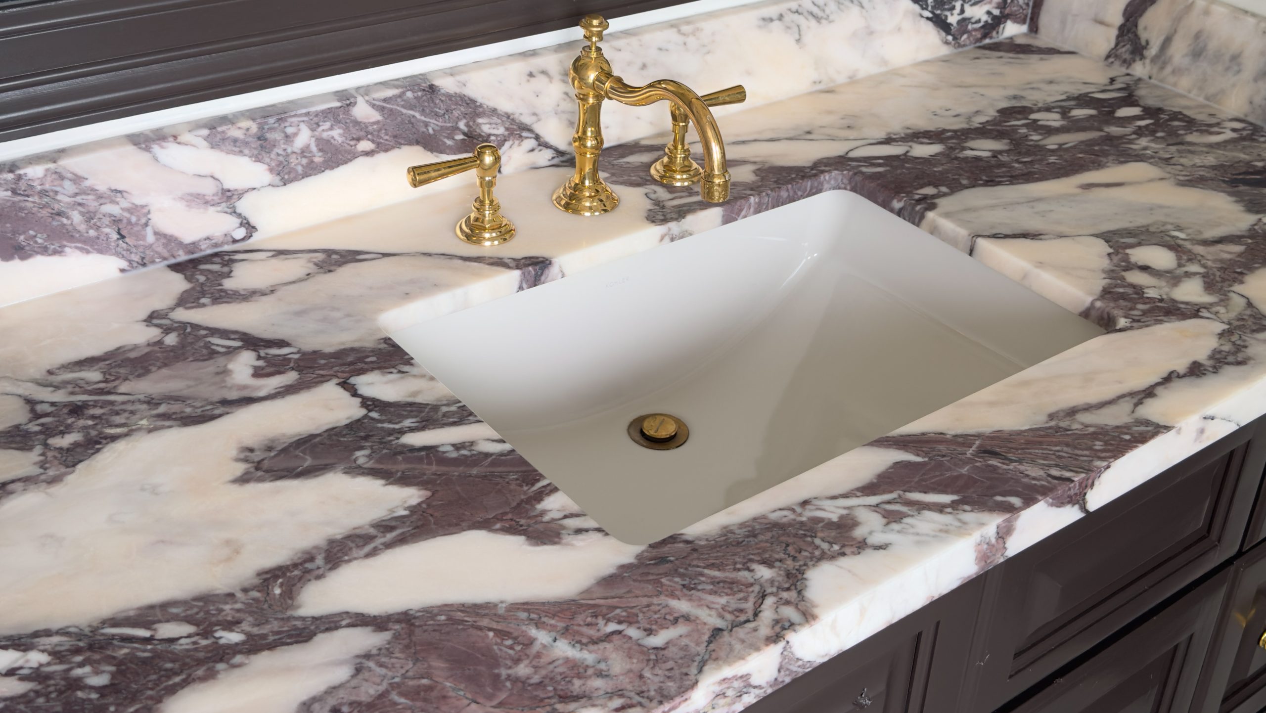 calacatta viola marble bath george edited scaled