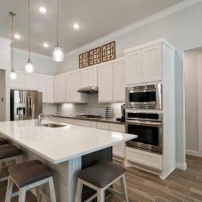 kitchen countertops with mirror sheen effect